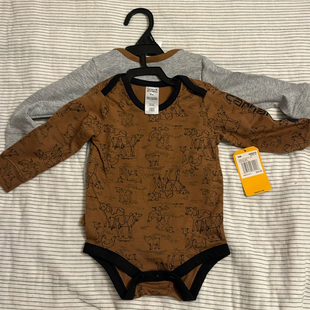 Carhartt 9months 2 piece long sleeve onesies